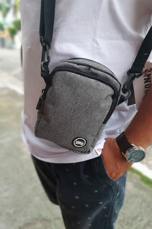 shoulder-bag-CHRONIC-cinza